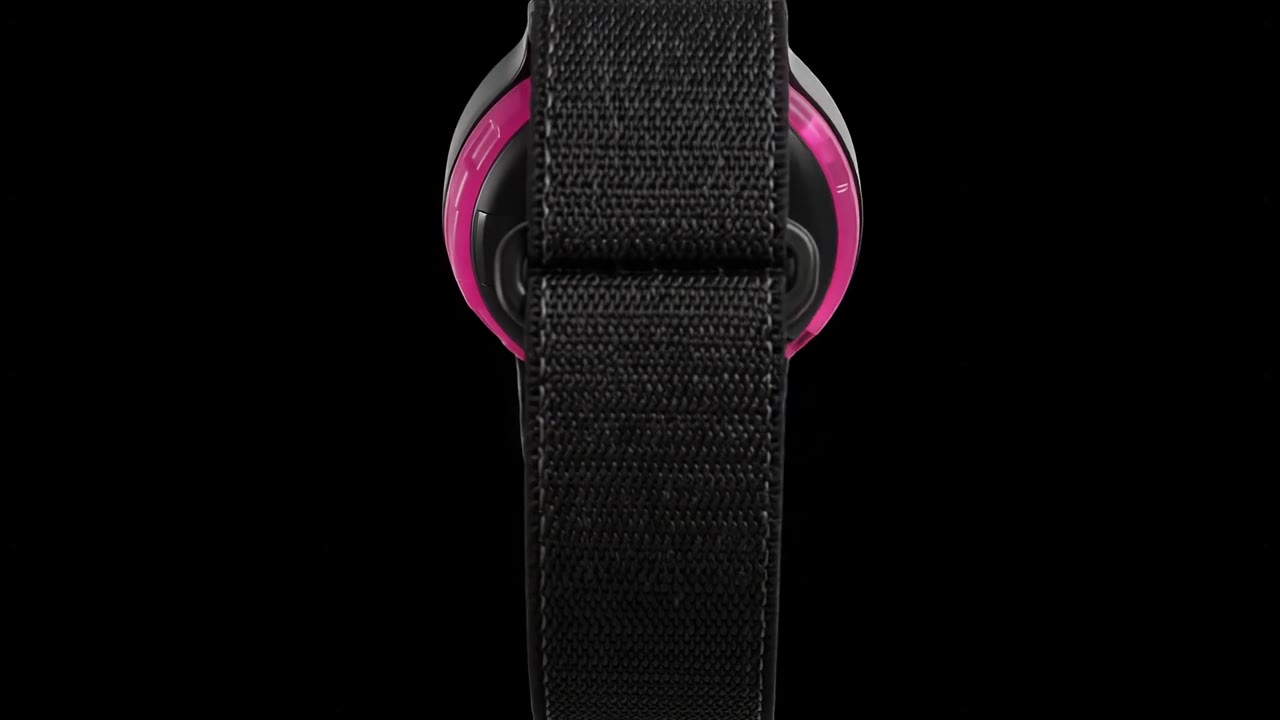 WearSpray band, 360 degree view